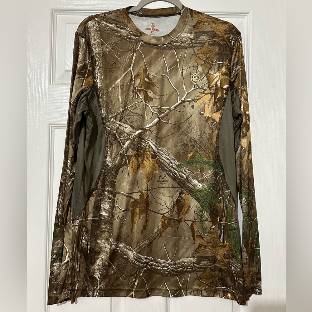Game Winner Realtree Camo Long Sleeve men’s Shirt